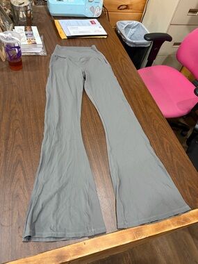 Sonoma Gray Flared Leggings